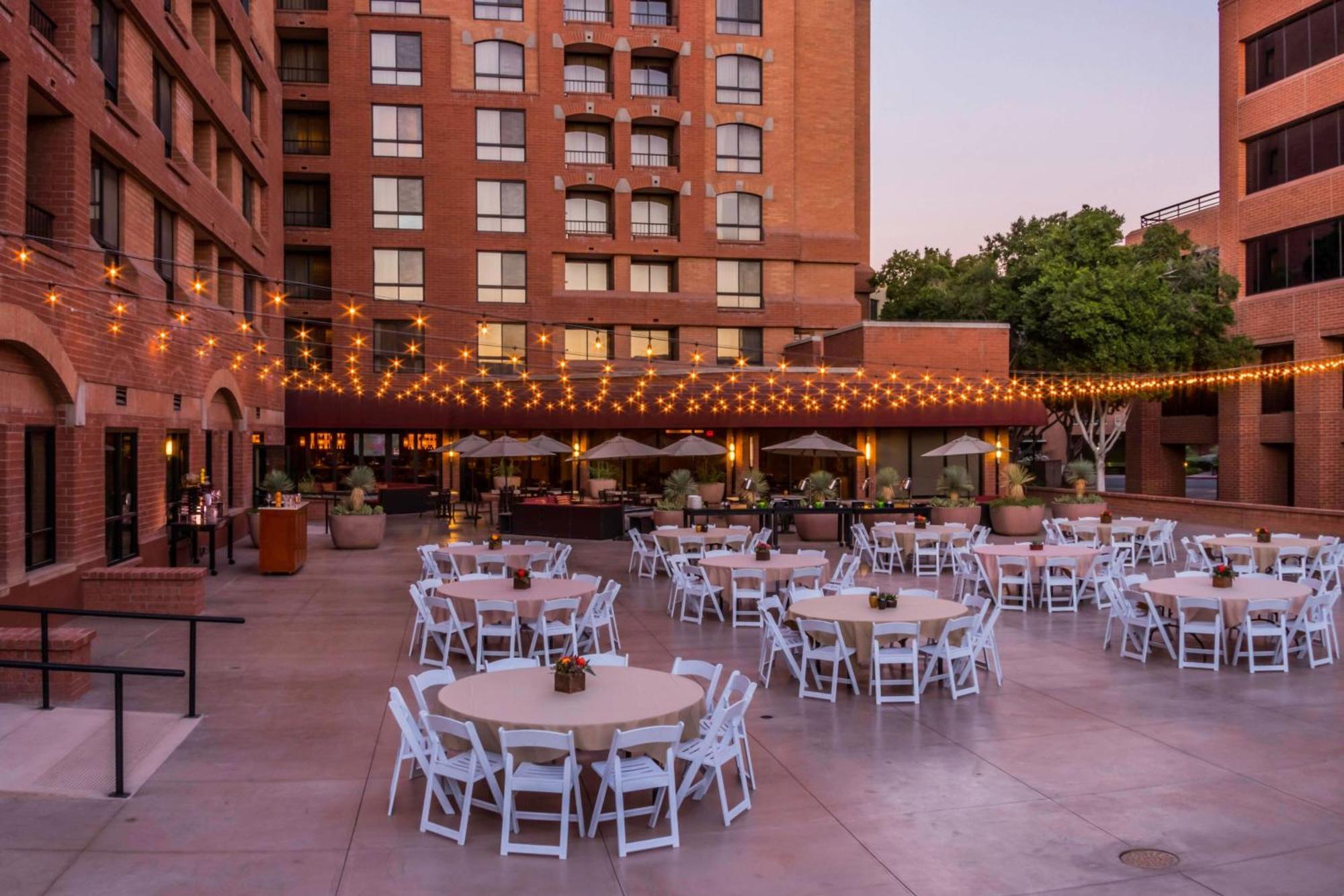 Scottsdale Marriott Old Town Hotel Exterior foto